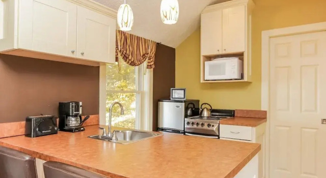 The Oriole - Studio Apartment, Sleeps 2, Varaa Huoneisto Saugatuck Michigan
