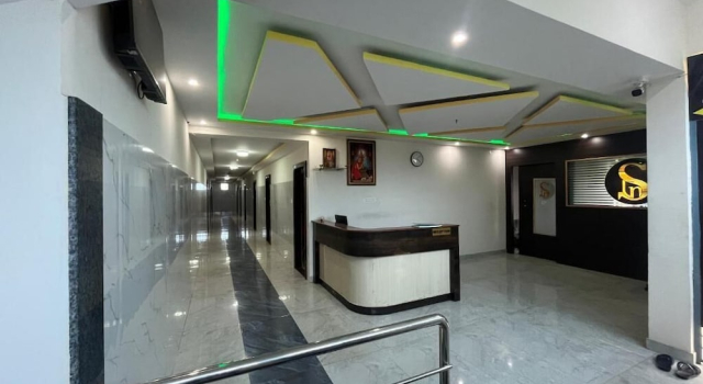 S L N Comfort, Rezervovat Hotel Hotely v Bangalore s parkováním, Parkování
