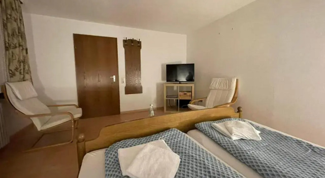 Beny Hotel Restaurant, Забронировать Отель Бад-Беллинген Markgräflerland