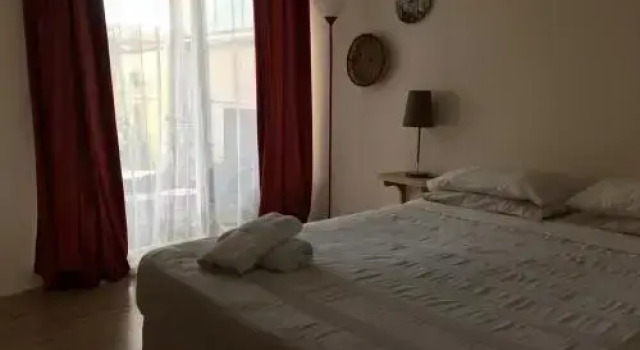 Casas Puerto Montt II, cabaña para 3 personas, Prenota Hotel Hotel a Los Lagos con parcheggio, Parcheggio
