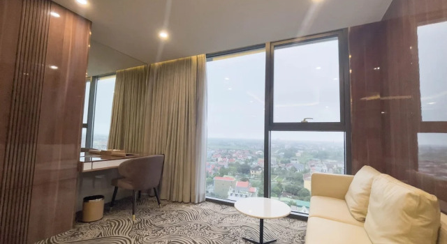 Номер Deluxe Cửa Đông Luxury Hotel