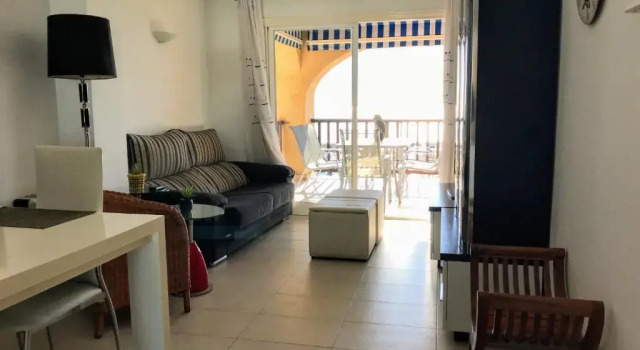Sunny Escape by the Sea & Yacht Club, Забронировать Отель Альтеа Коста-Бланка, рядом с Русская православная церковь Св. Архангела Михаила в Альтее