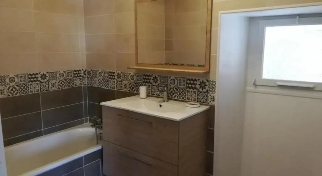Апартаменты Appartement T2 dans le centre ville d'Angoulême