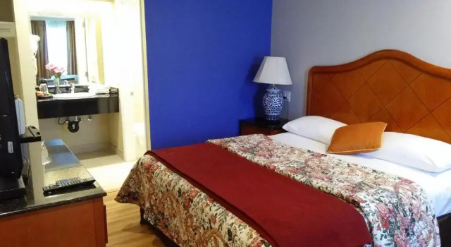 Номер Standard Highlander Motel