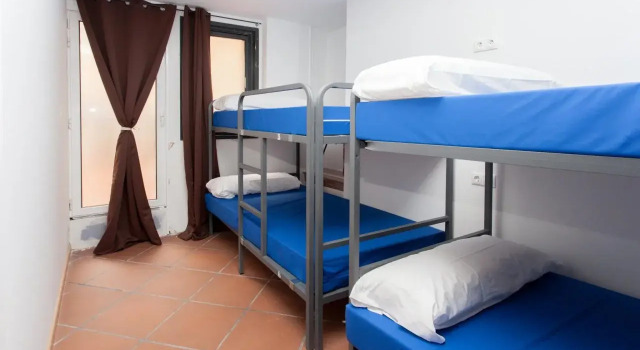 Galaxy Star Hostel Barcelona, Забронировать Хостел Хостелы Барселоны, рядом с Королевская площадь, Хостел