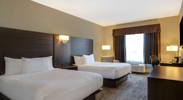 Days Inn & Suites by Wyndham Warman