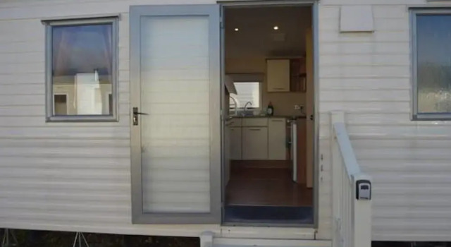 Static 3 Bed Caravan - South Lakes, Boek Hotel Hotels in Merseyside met zwembad, Zwembad