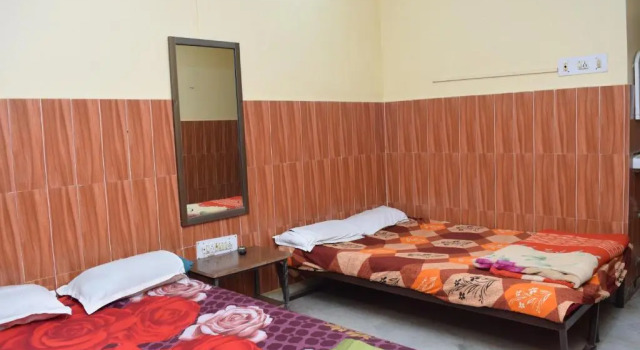 Номер Standard Hotel Savitri