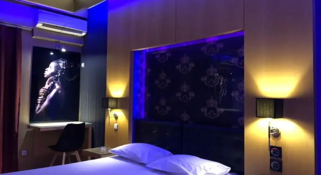 Двухместный номер Economy с балконом Olympic Hotel