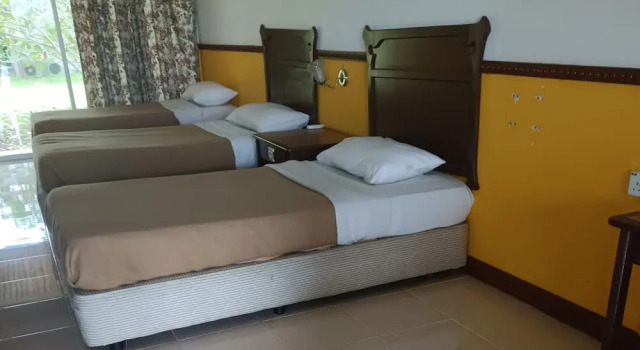 Трёхместный номер Standard Motel Desa