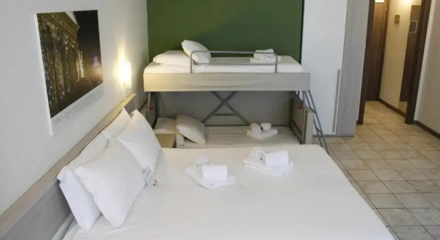 Четырёхместный номер Best Quality Hotel Politecnico