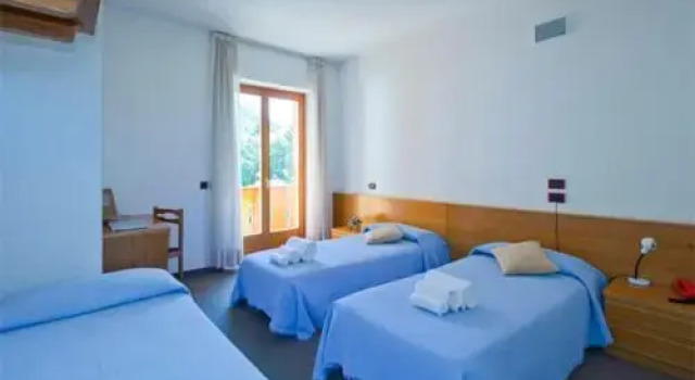 Hotel Cristallino, Забронировать Отель Кастьоне-делла-Презолана Bergamo Province