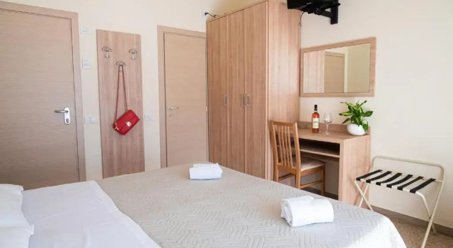 Двухместный номер Standard с балконом Hotel Cormoran Riccione