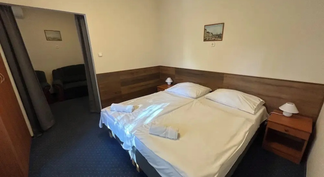 Апартаменты Corvin Hotel