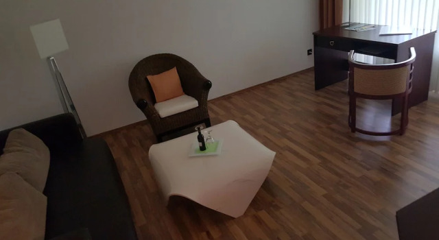 Appart-Hotel Bad Godesberg, Забронировать Отель Бад-Годесберг Бонн, рядом с Оздоровительный центр Курфюрстенбад
