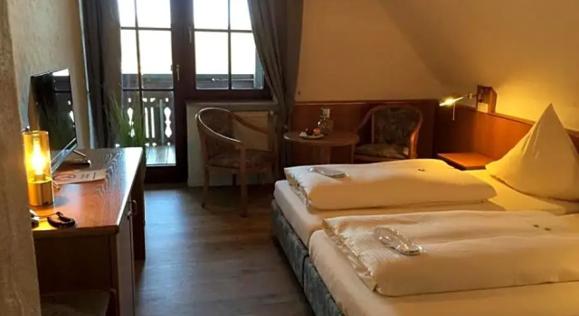 See-Hotel Storchenmuehle, Rezervovat Hotel Fichtenau Bádensko-Württembersko