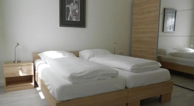 Gästehaus Karl August, Rezerwuj Hotel Hotele 3-gwiazdkowe w Murtal, 3*