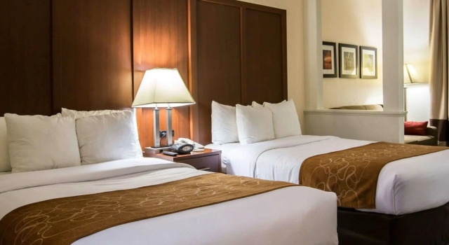 Четырёхместный люкс Comfort Suites Cumming-Atlanta near Northside Hospital Forsyth