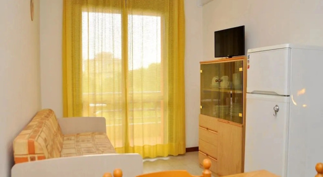 Nice Apartment With Terrace Next to the sea, Забронировать Апартаменты/квартира Бибионе-Пинеда Венето