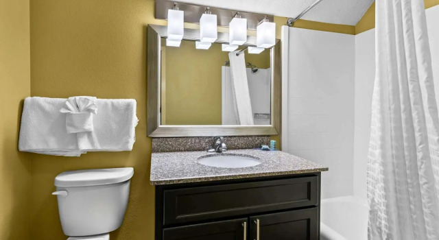 Двухместный номер Standard с балконом Best Western Toni Inn