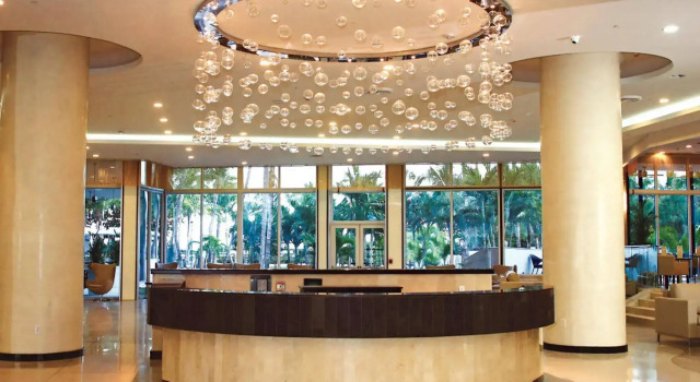 Hotel Riu Plaza Miami Beach, Varaa Hotelli Hotellit Miami Beach uima-altaalla, Uima-allas