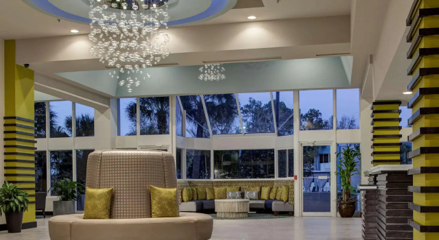 DoubleTree by Hilton Hotel Jacksonville Airport, Reserva ahora Hotel Jacksonville 
