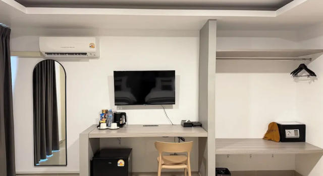 Двухместный номер Standard с балконом UTD8 Hotel and Residence