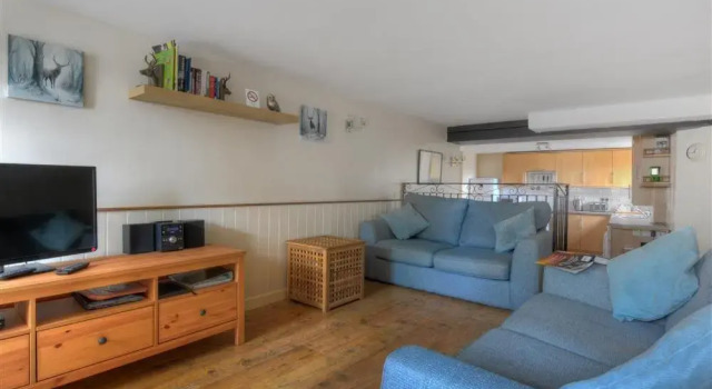 1 New Inn Corner