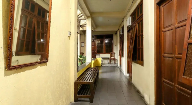 Hotel Wilis, Book Hotel Hotels in Sentool with Parking, Parking