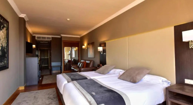 Hotel Armiñe, Boek Hotel Basauri Vizcaya