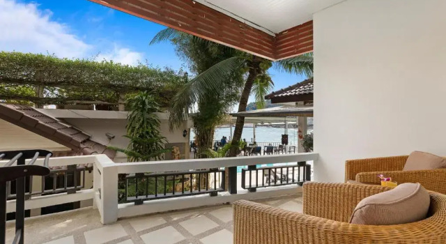 Двухместный номер Superior Crystal Bay Beach Resort