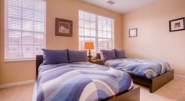 Коттедж Gorgeous Townhome w FREE Resort Access