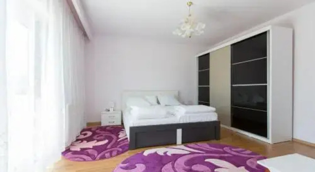 Pensiunea Ovy & Dya, Rezervovat Hotel Hotely v Hunedoara s parkováním, Parkování