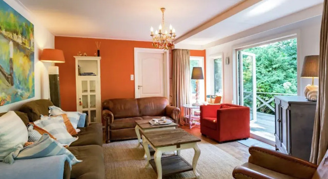 Sunny Cottage in Burgh-Haamstede Zealand with Garden, Book Vacation Home Haamstede Zeeland
