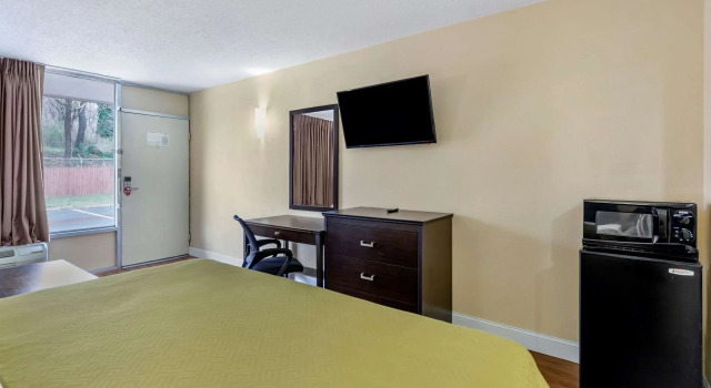 Двухместный номер Econo Lodge Roanoke Civic Center