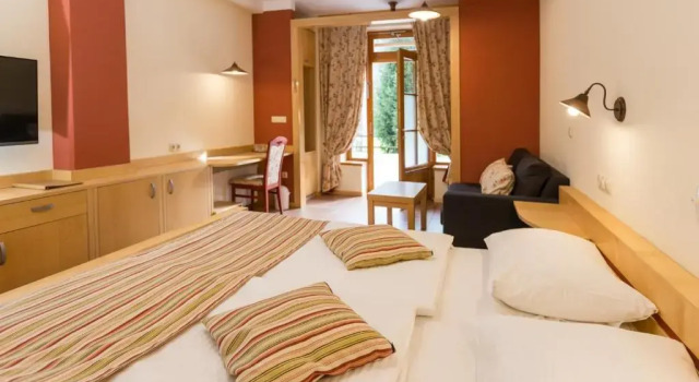 Natura Amon, Rezervovat Hotel Podčetrtek Posavje
