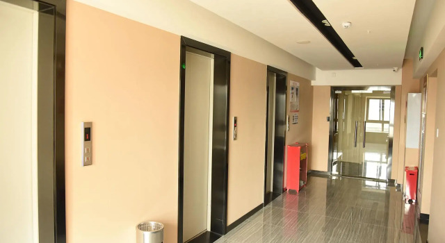 7 Days Premium·Chongqing Baishiyi, Prenota Hotel Baisha 