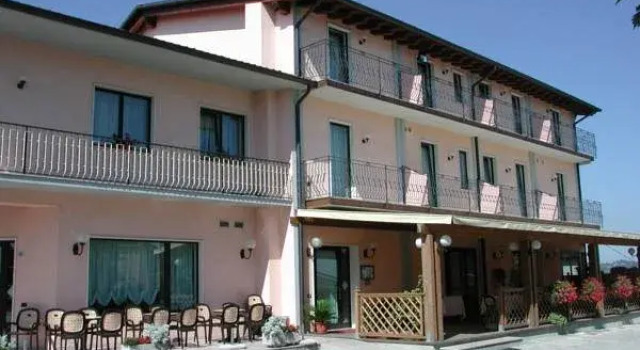 Hotel Ristorante Pedrocchi, Prenota Hotel Fara Vicentino Veneto