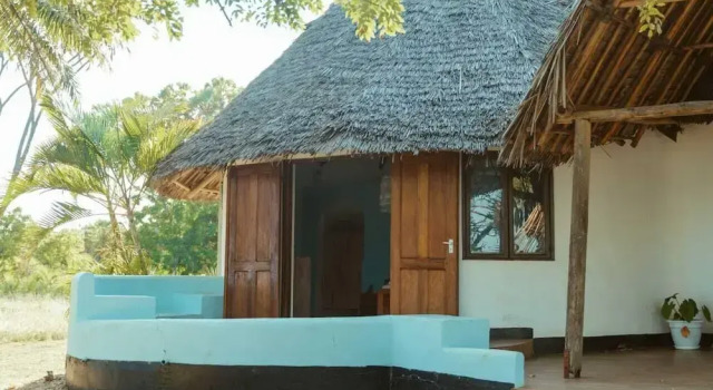 Kingfisher Beach Resort, Boek Resort Kimang'a Tanga