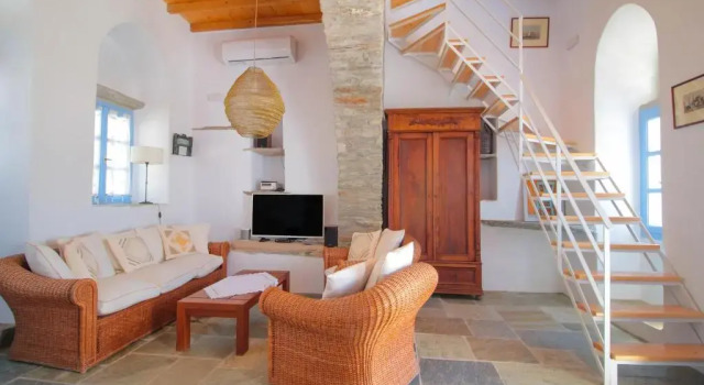 Traditional Villa in Ktikados - 3BR and SeaView, Book Villa Tinos Town Tinos