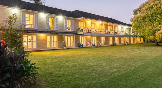 Discovery Settlers Hotel, Забронировать Отель Фангареи регион Нортленд, рядом с Whangarei Art Museum