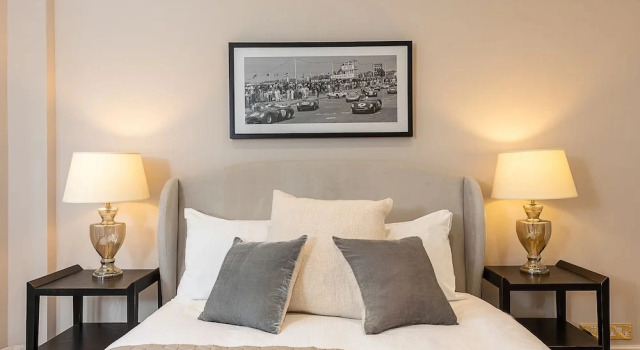 Апартаменты Comfort с 2 комнатами с балконом JOIVY Astonishing 2 Bedroom near Mayfair & Piccadilly Circus