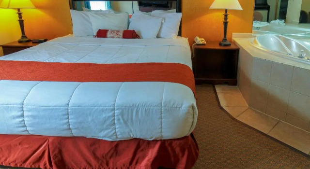 Люкс Hotel M Mount Pocono