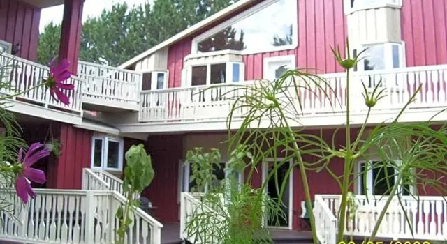 Auberge de Ferme-Neuve, Rezervasyon Pansiyon / Hostel Ferme-Neuve Quebec