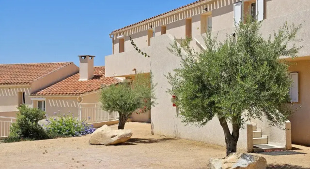 Résidence Roc e Mare, Забронировать Отель Тьючча South Corsica