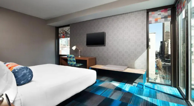 Двухместный номер Standard с видом на город Aloft by Marriott Denver Downtown