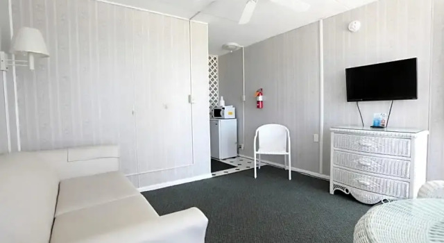 Полулюкс Commander by the Sea Motel
