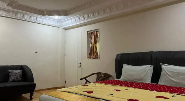 Люкс Standard Capital O 94156 Hotel Gemudi Gold Islami