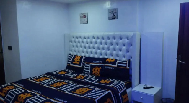 Lovely 2 bedroom ogba, Rezervovat Hotel Ogba Lagos