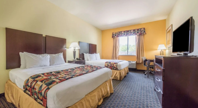 Номер Classic Days Inn & Suites by Wyndham Cleburne TX
